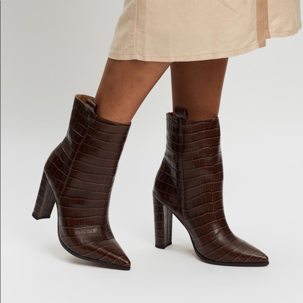 Tony bianco Lorena boots brown croc